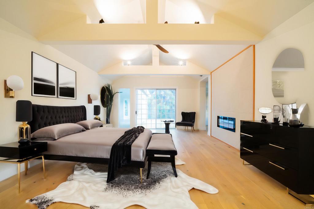 41965 Mesa Verdugo Temecula, CA 92592 - Photo 37 of 68 a bedroom with a bed and wooden floor