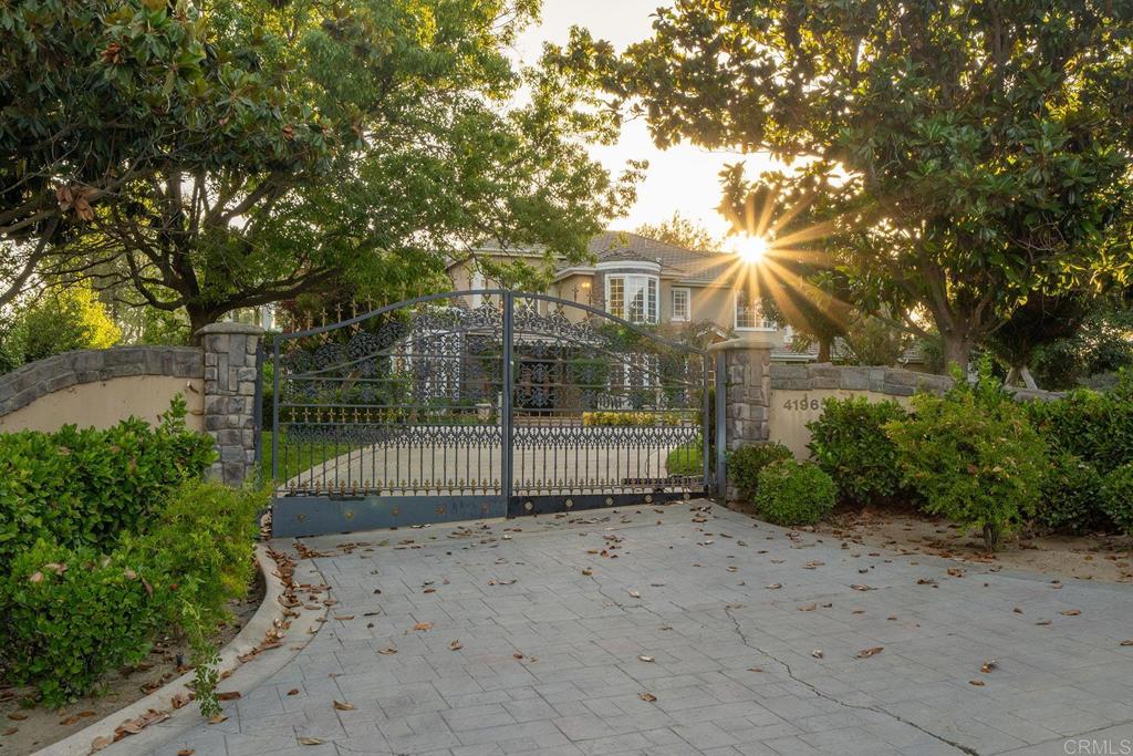 41965 Mesa Verdugo Temecula, CA 92592 - Photo 7 of 68 a view of a wrought iron fences in front of house