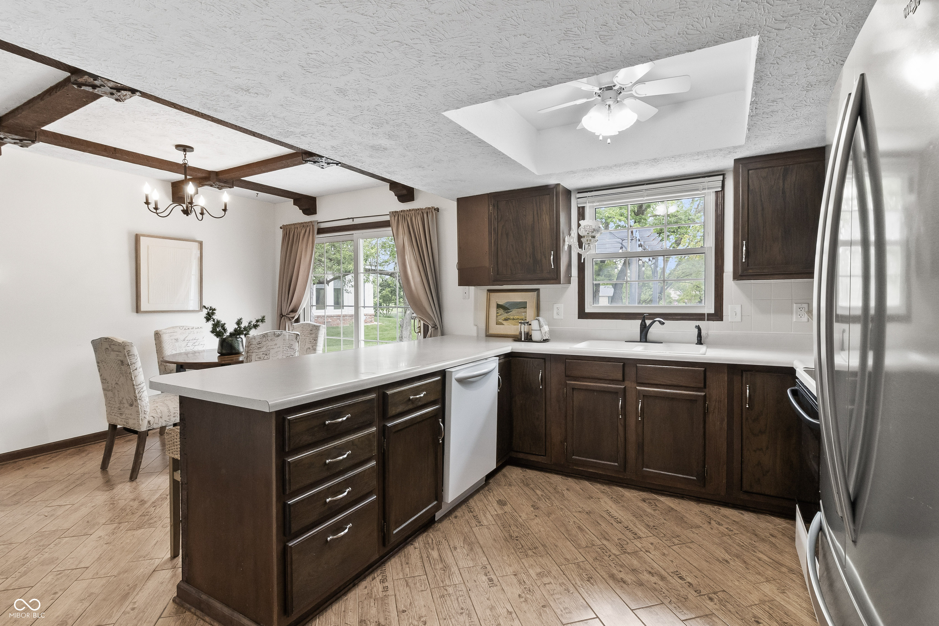 8029 Castle Lake Road Indianapolis, IN 46256 - Photo 11 of 29 Gallery Image 11
