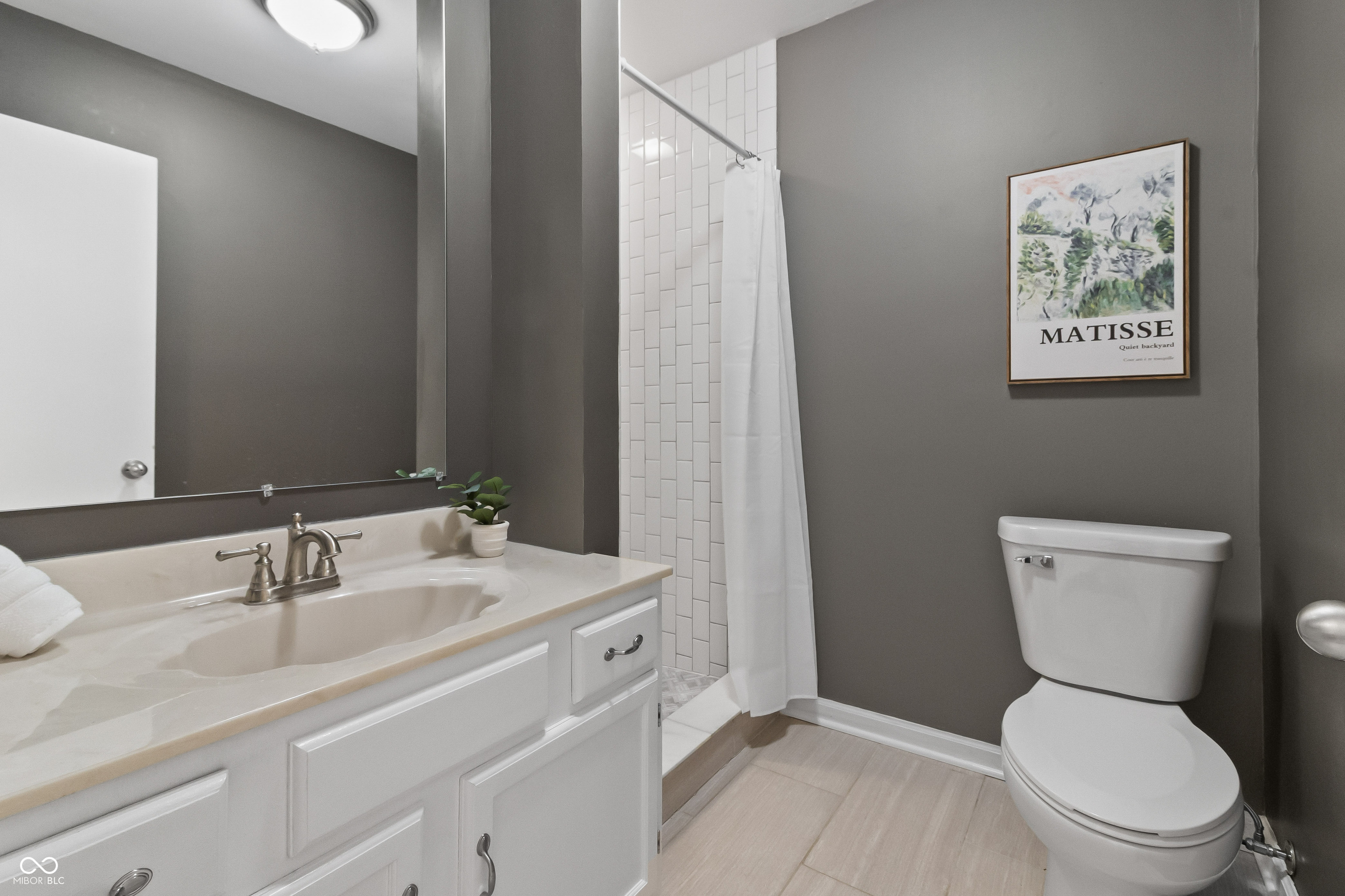8029 Castle Lake Road Indianapolis, IN 46256 - Photo 21 of 29 Gallery Image 21