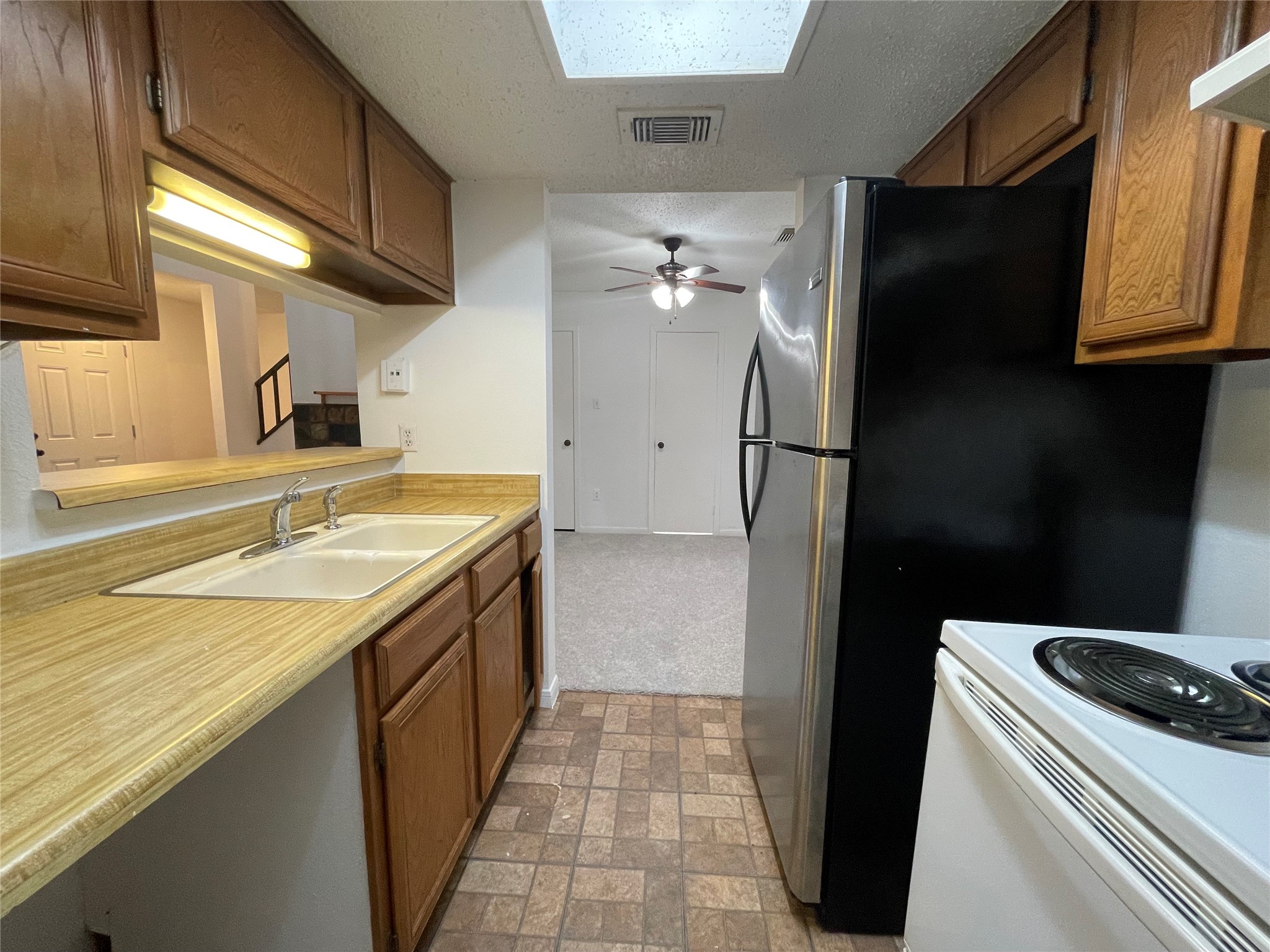 3909 Tanglewilde Street, Unit 3909 Houston, TX 77063 - Photo 16 of 21