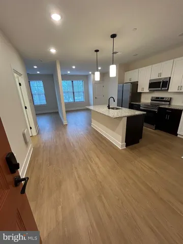 $1,795 | 624 Main Street, Unit 309, Royersford, PA 19468