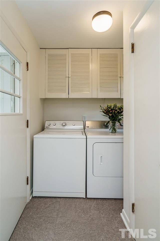 4224 Rowan Street Raleigh, NC 27609 - Photo 13 of 24 a utility room with dryer and washer
