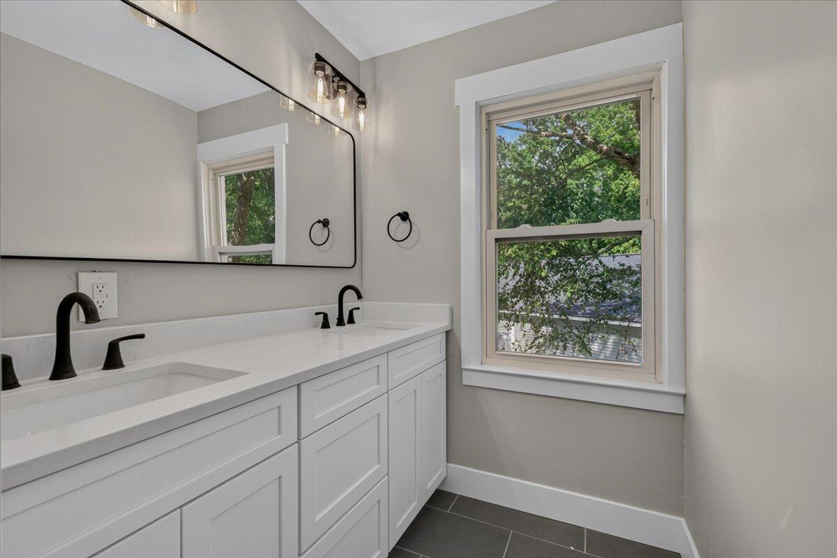 133 County Rd S-18-409 Summerville, SC 29483 - Photo 12 of 25 133 Stephanie Circle