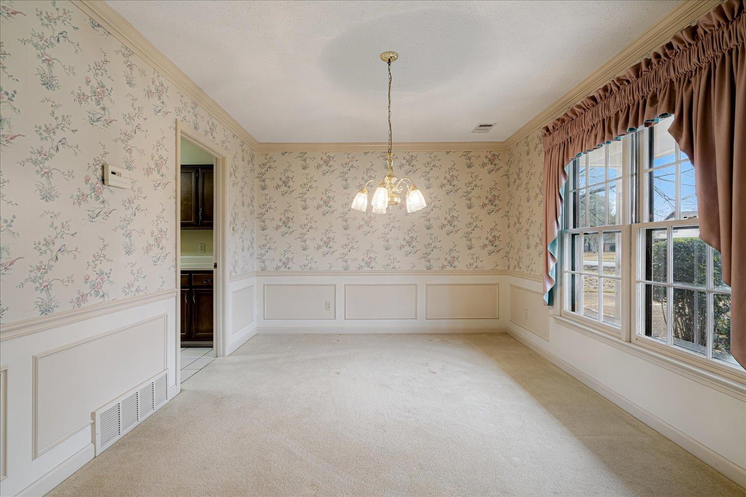 489 Autumn Trail Cove Collierville, TN 38017 - Photo 6 of 30 a view of a bathroom with a large window