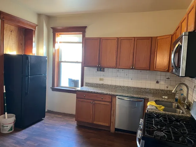 $1,500 | 4154 West 21st Place, Unit 2, Chicago, IL 60623