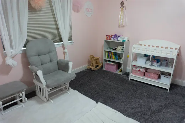 $420,000 | 1101 Lindsay Street, Joliet, IL 60431