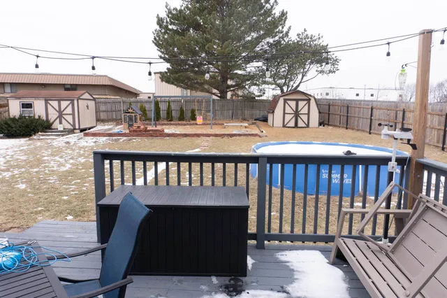 $420,000 | 1101 Lindsay Street, Joliet, IL 60431