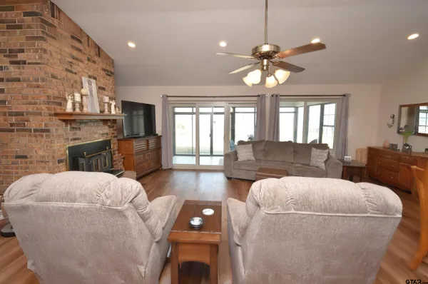 $649,000 | 156 Private Road 5218, Quitman, TX 75783