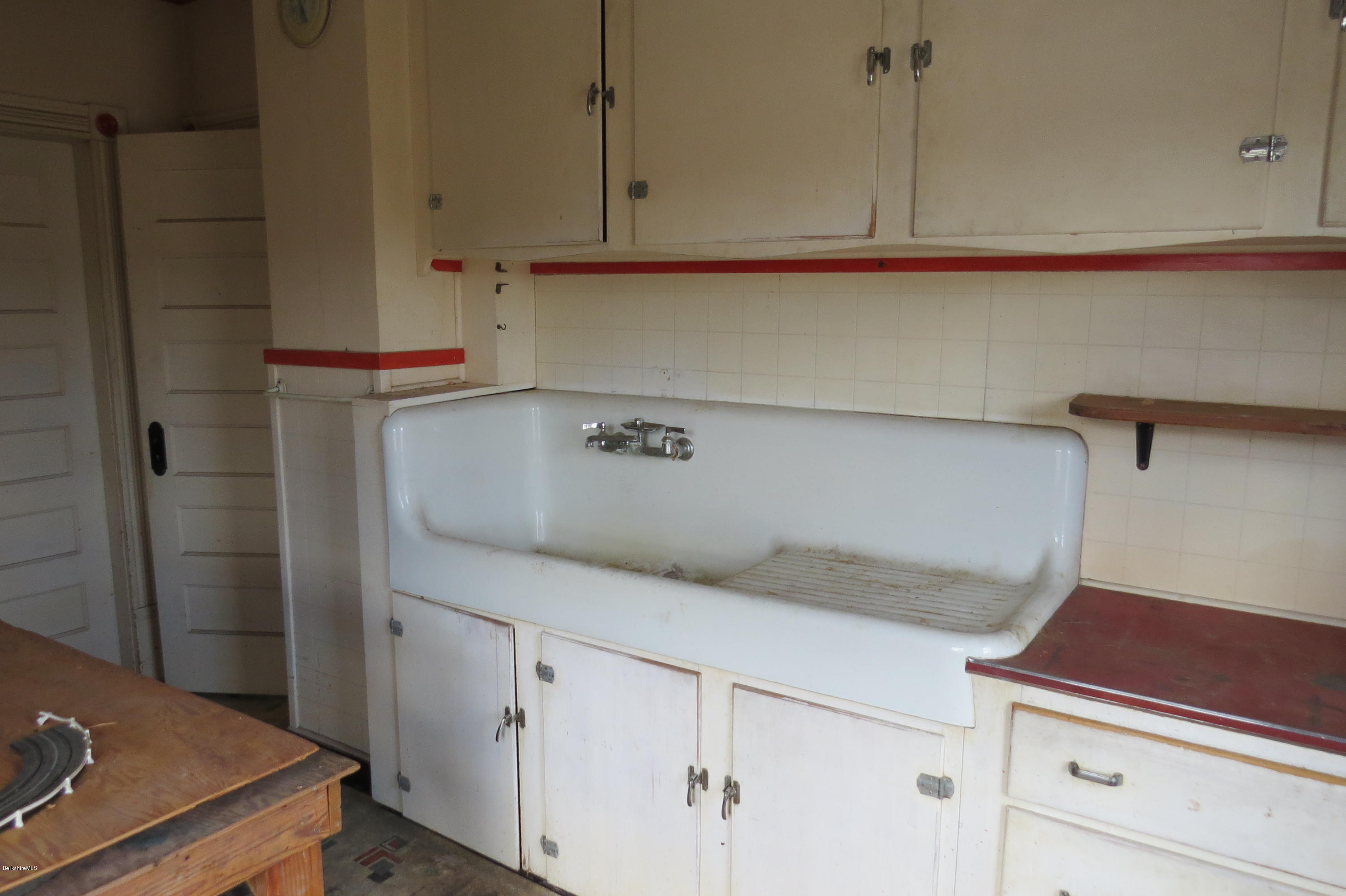 98 Alger Street Adams, MA 01220 - Photo 20 of 31 Old second kitchen