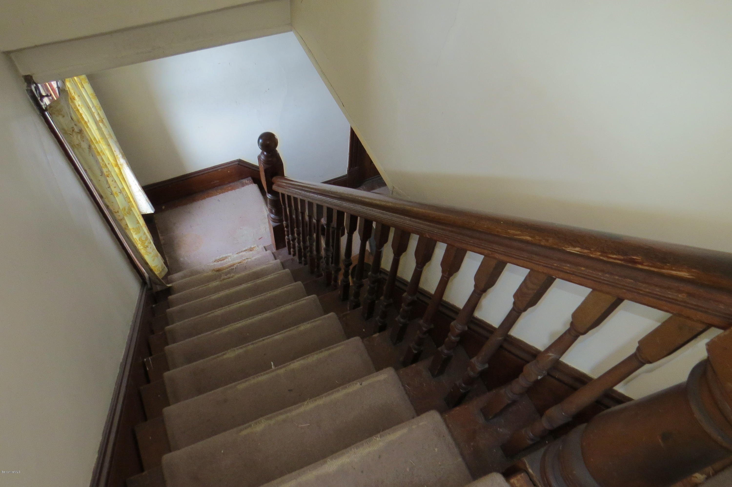 98 Alger Street Adams, MA 01220 - Photo 23 of 31 IMG_7181