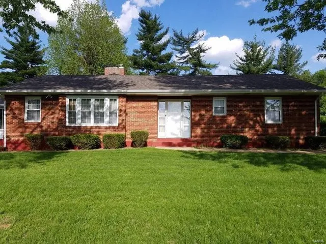$299,900 | 209 Highley Lane, Desloge, MO 63628