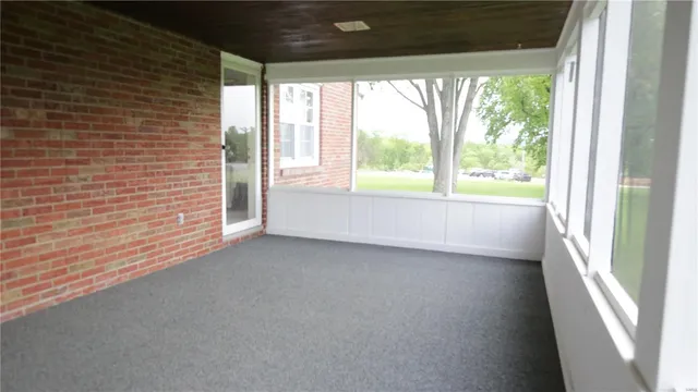 $299,900 | 209 Highley Lane, Desloge, MO 63628