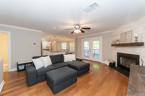 $2,400 | 2961 White Pine Drive, Schertz, TX 78154