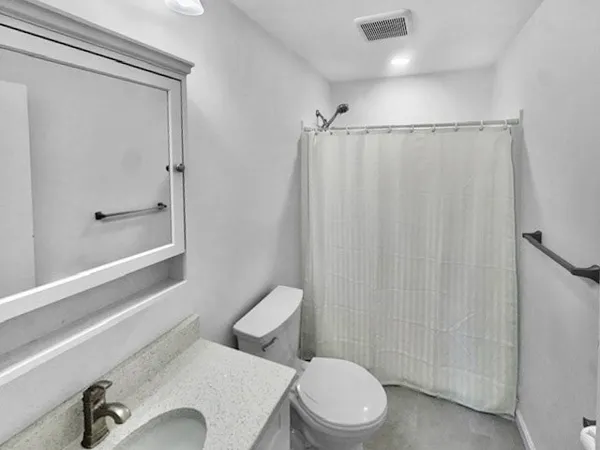 $3,000 | 418 Edgebrook Drive, Unit 418, Boylston, MA 01505