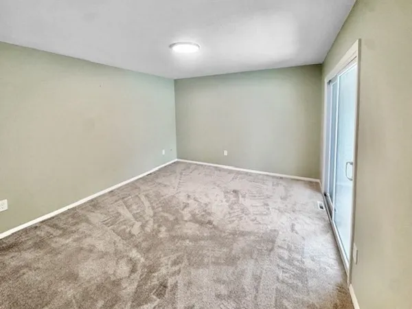 $3,000 | 418 Edgebrook Drive, Unit 418, Boylston, MA 01505