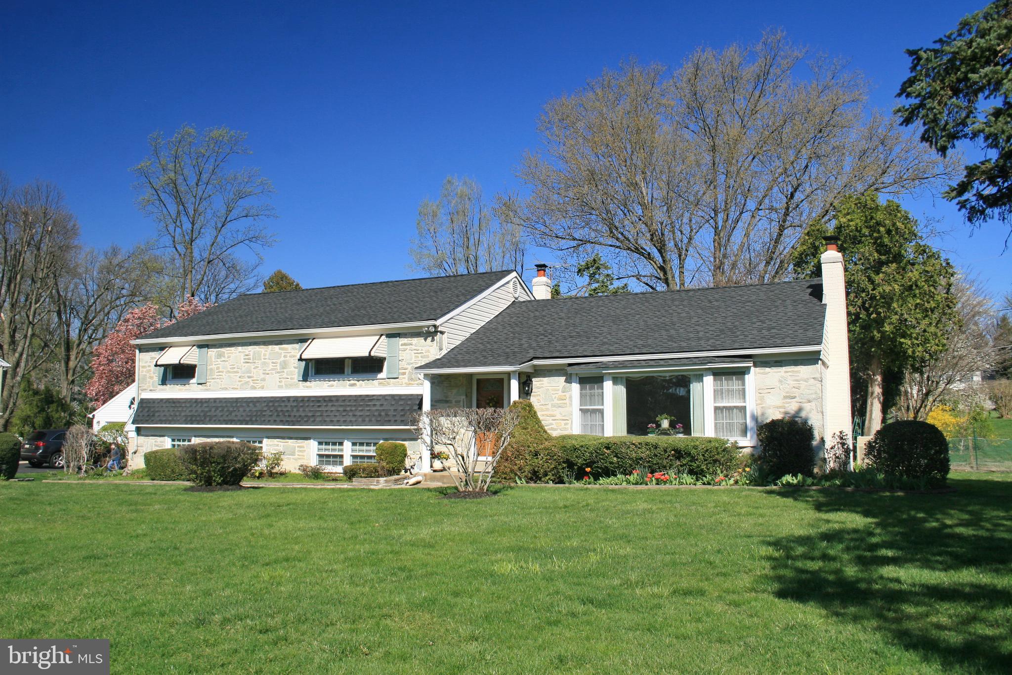 3884 Jeffrey Road Huntingdon Valley, PA 19006 - Photo 1 of 37 Gallery Image 1