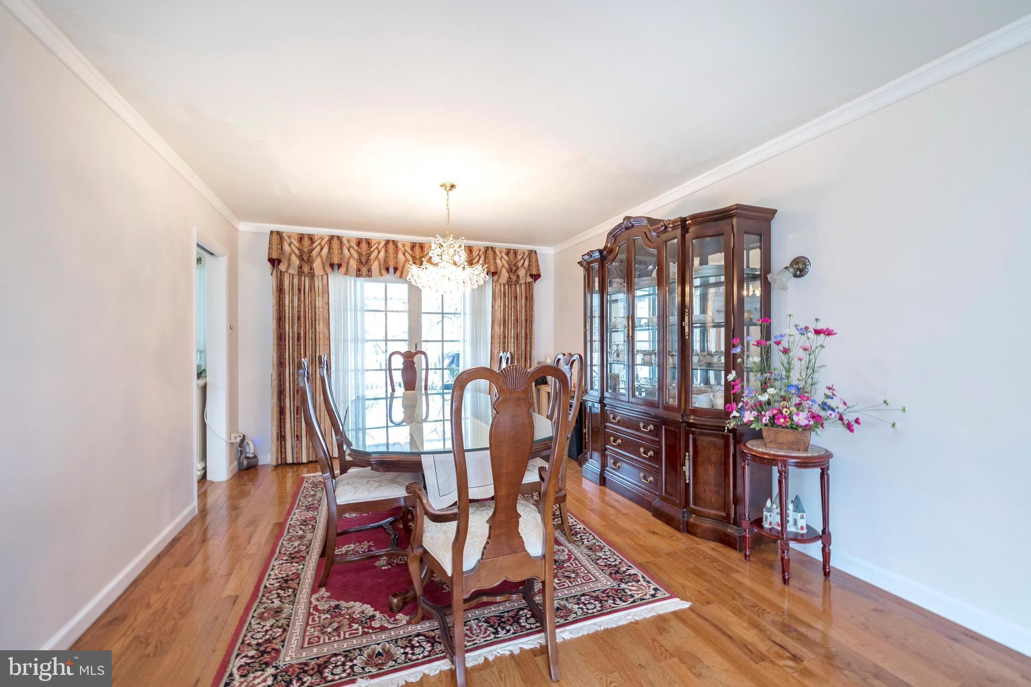 3884 Jeffrey Road Huntingdon Valley, PA 19006 - Photo 7 of 37 Gallery Image 7