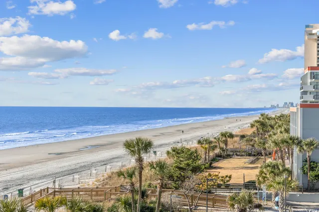 $156,500 | 201N 74th Avenue North, Unit 2435, Myrtle Beach, SC 29572