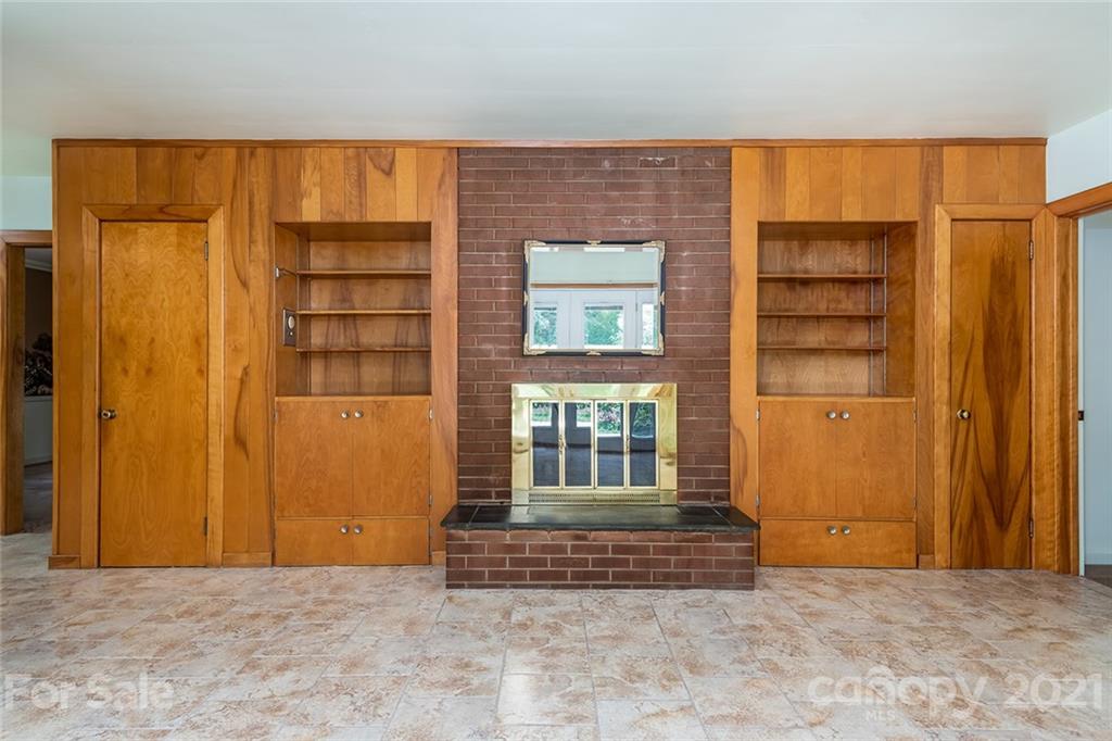 200 Ervin Road Morganton, NC 28655 - Photo 18 of 26 Gallery Image 18