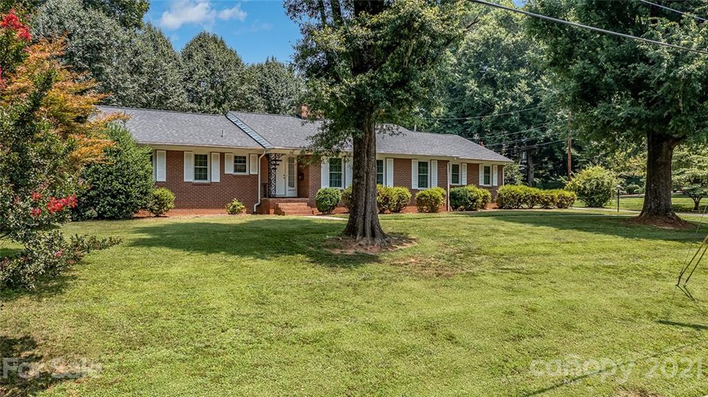 200 Ervin Road Morganton, NC 28655 - Photo 4 of 26 Gallery Image 4