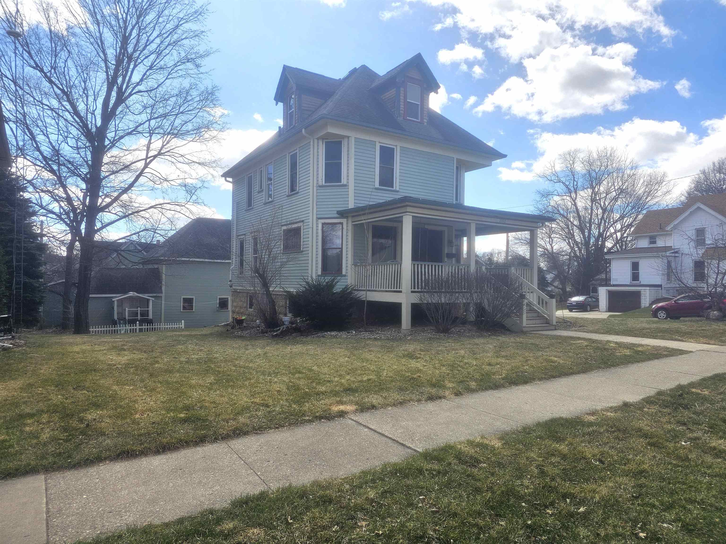2102 11th Street Monroe, WI 53566 - Photo 7 of 54
