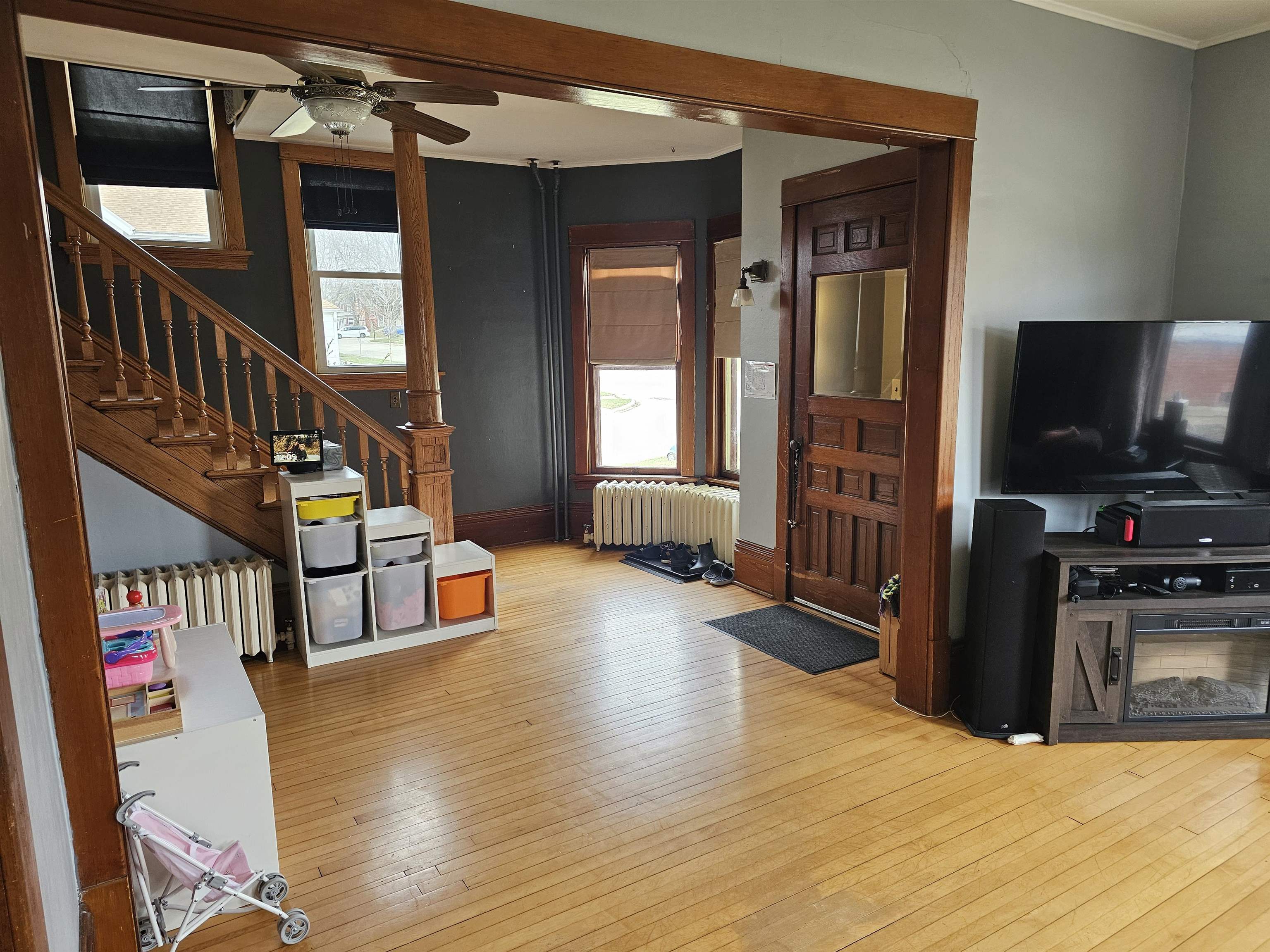 2102 11th Street Monroe, WI 53566 - Photo 8 of 54