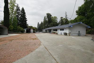 4398 Ave 428 Reedley, CA 93654 - Photo 39 of 45 Gallery Image 39