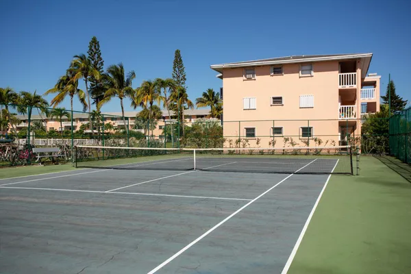 $675,000 | 2601 South Roosevelt Boulevard, Unit 504A, Key West, FL 33040