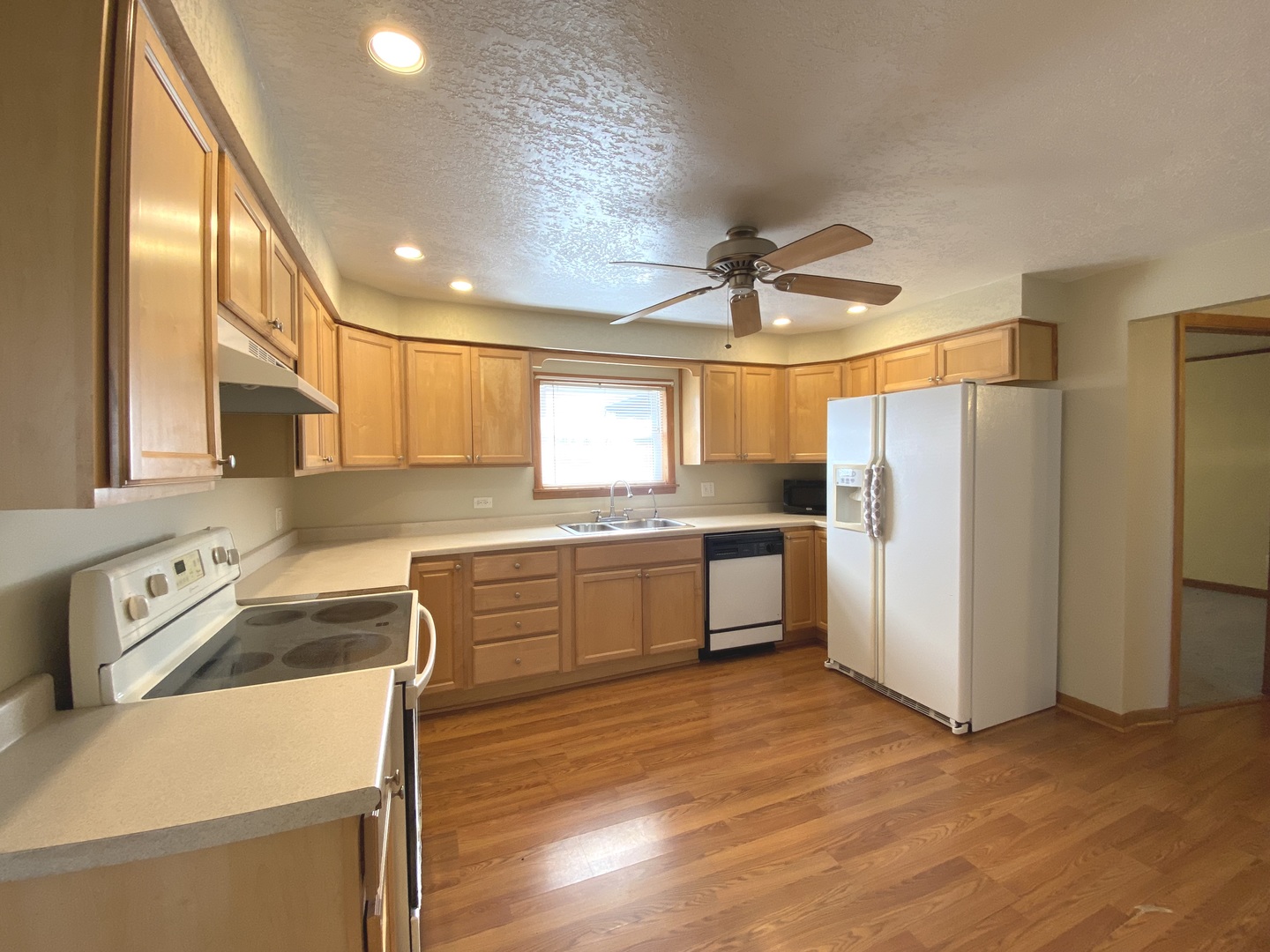 8029 East 3000S Road Momence, IL 60954 - Photo 11 of 36 Gallery Image 11