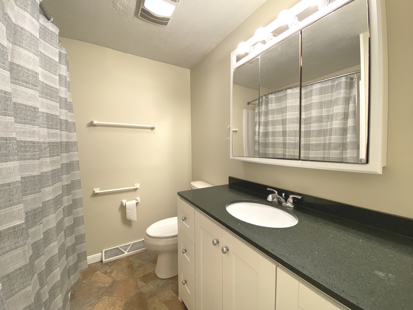 8029 East 3000S Road Momence, IL 60954 - Photo 16 of 36 Gallery Image 16