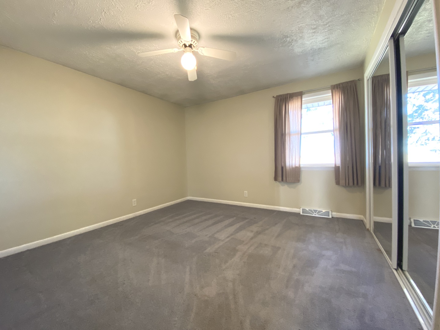 8029 East 3000S Road Momence, IL 60954 - Photo 17 of 36 Gallery Image 17