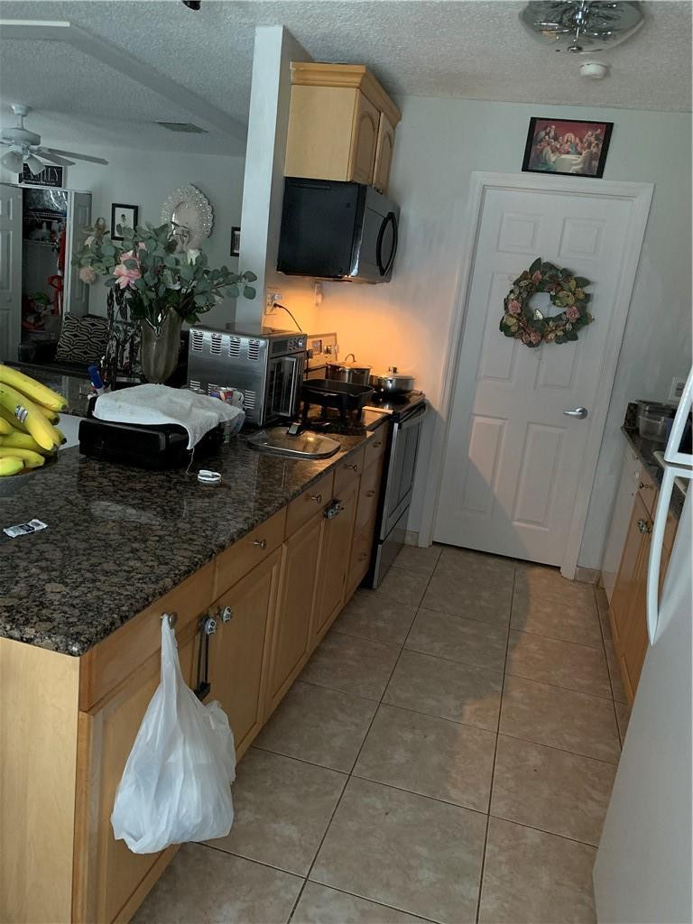 1012 Pottawatomie Street Jupiter, FL 33458 - Photo 4 of 9 Photo 4