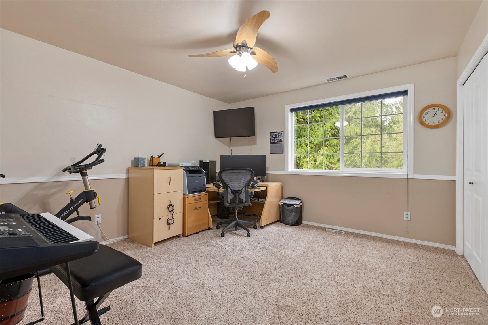 3313 Y Road Bellingham, WA 98226 - Photo 20 of 40 a view of a workspace with furniture and a window