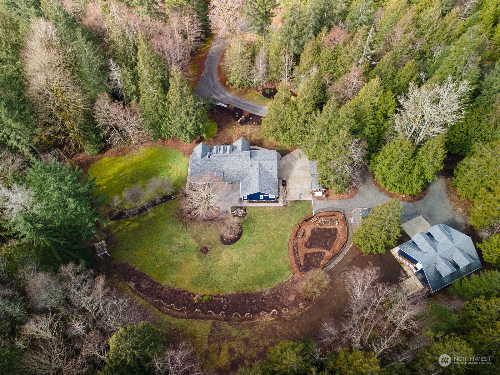 3313 Y Road Bellingham, WA 98226 - Photo 39 of 40 an aerial view of a house with outdoor space