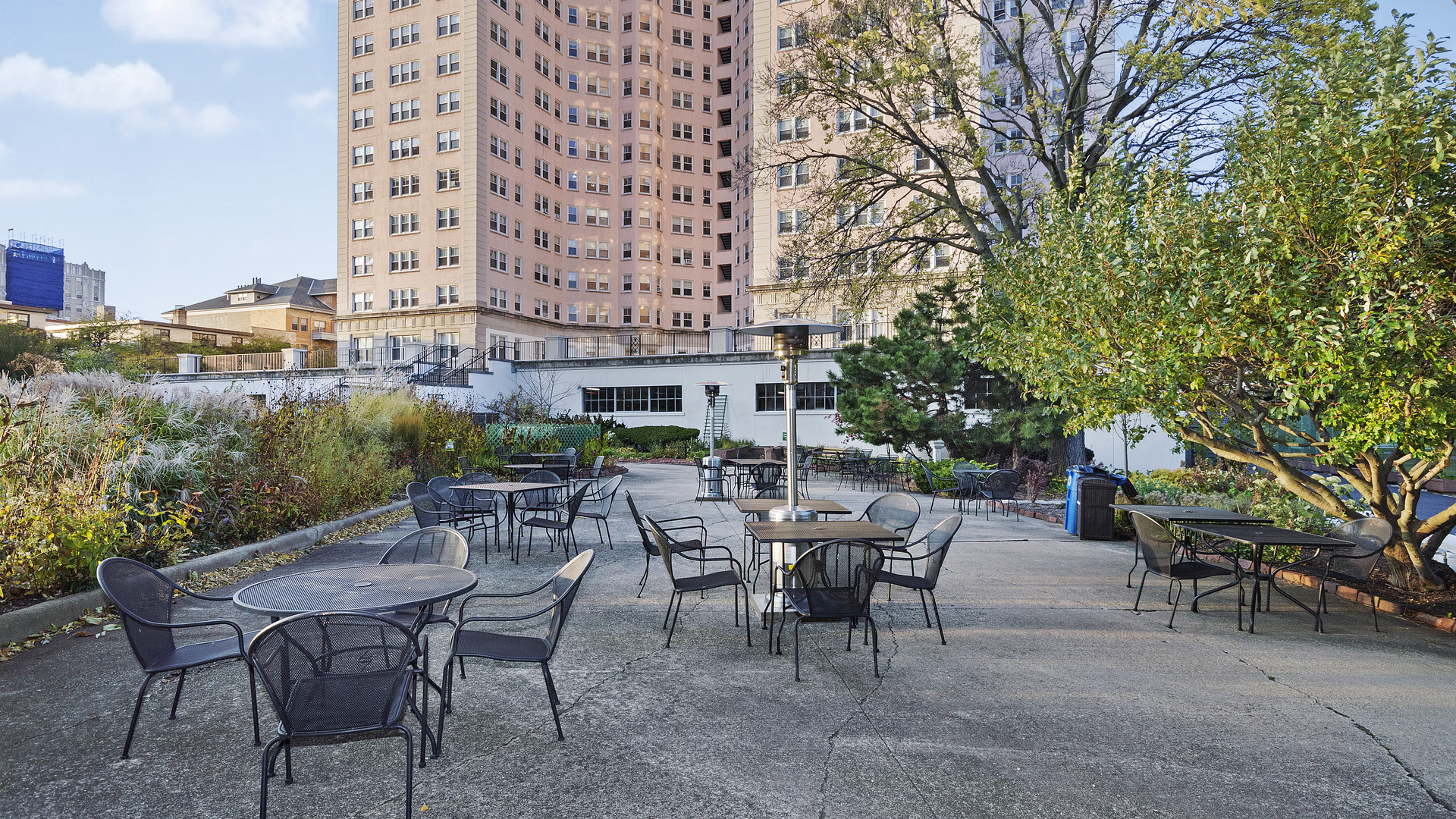 5555 North Sheridan Road, Unit 1207 Chicago, IL 60640 - Photo 16 of 20