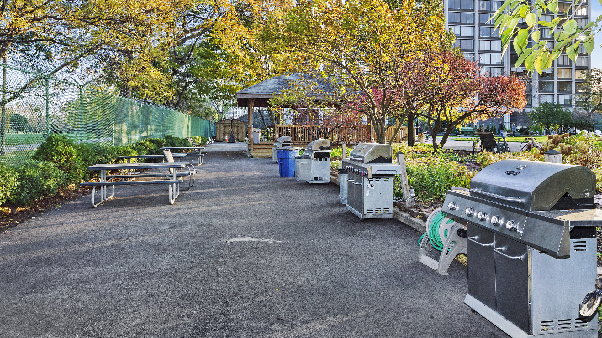 5555 North Sheridan Road, Unit 1207 Chicago, IL 60640 - Photo 17 of 20