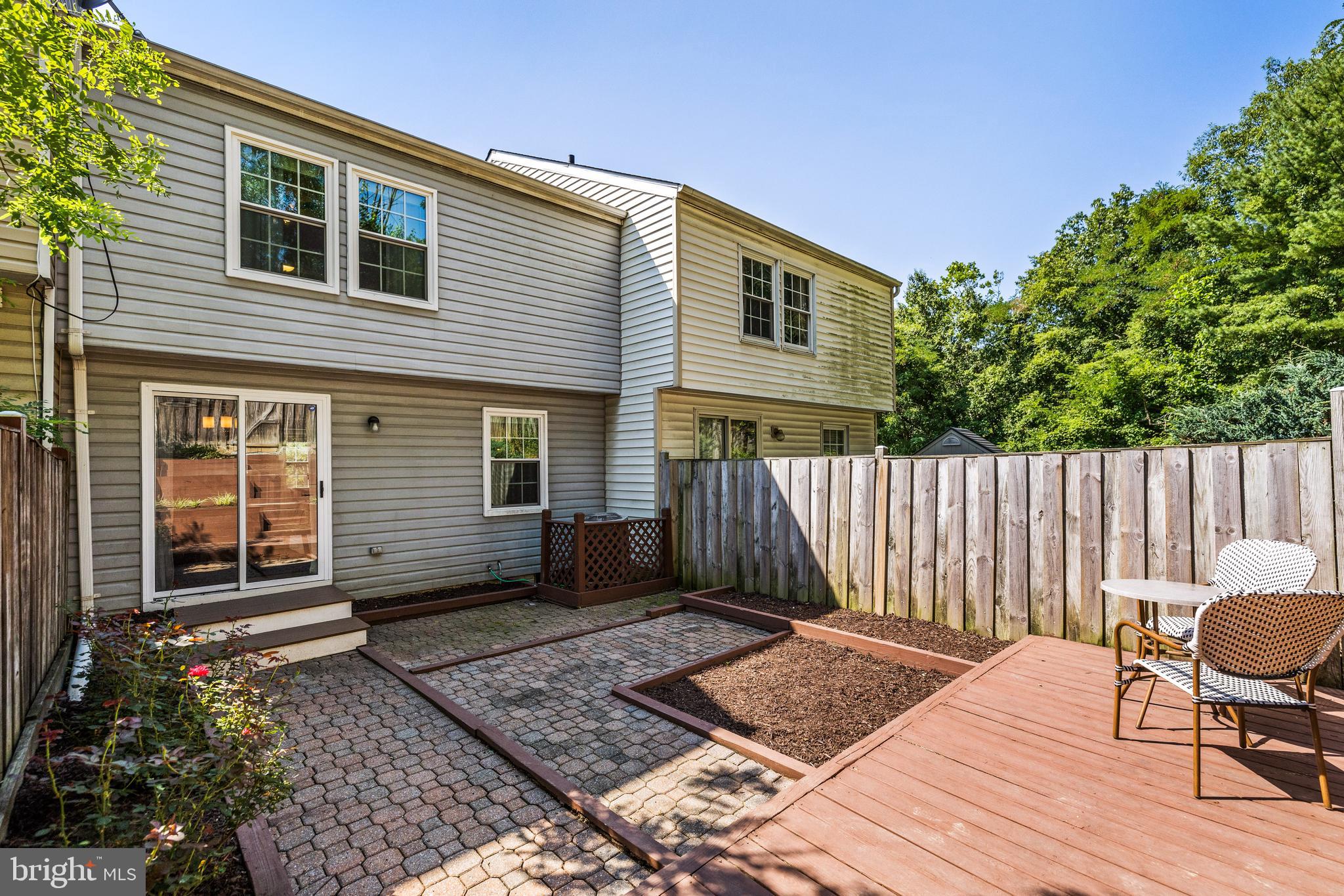 26 Ramsgate Court Halethorpe, MD 21227 - Photo 26 of 28 well kept hardscape