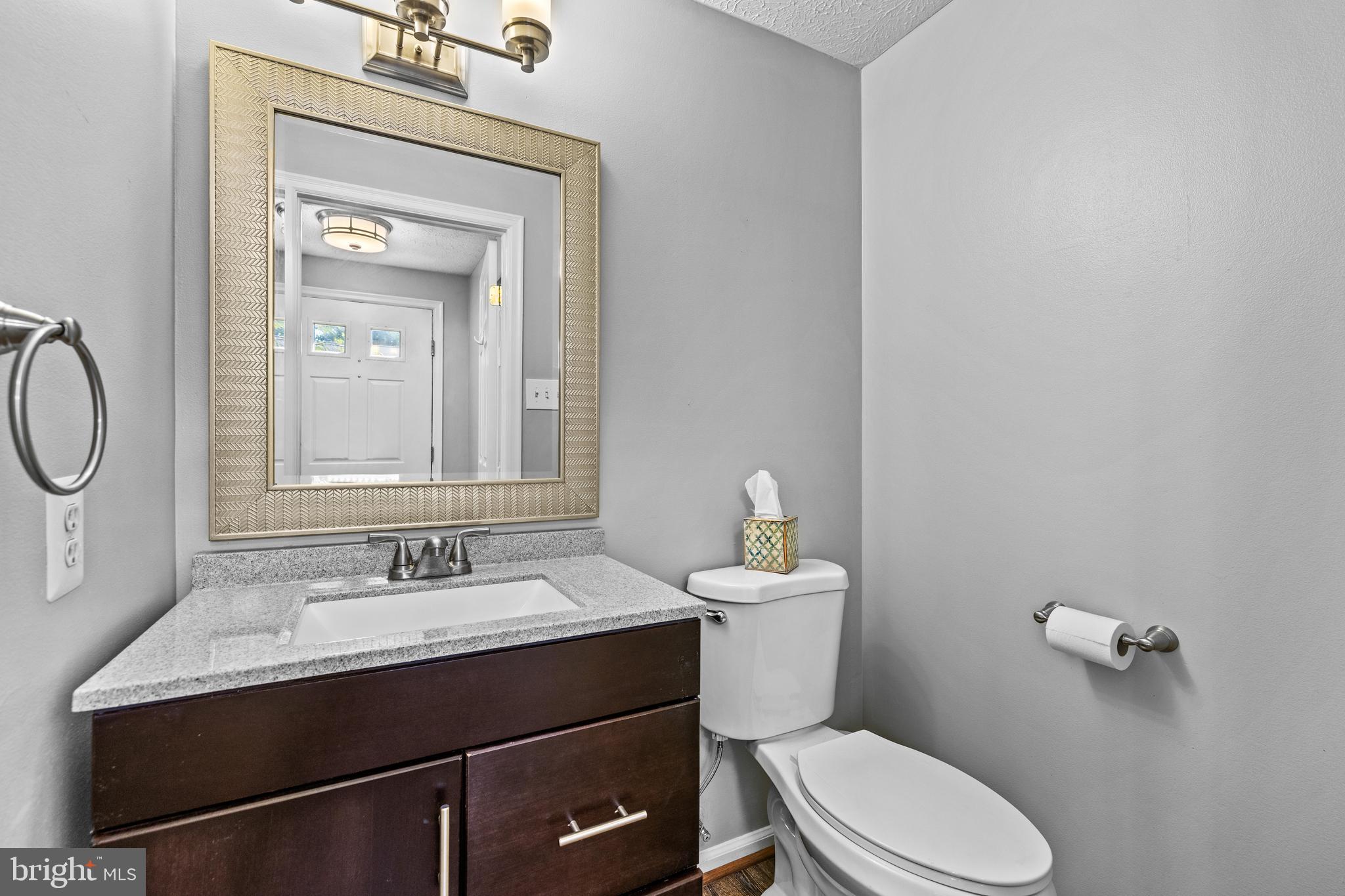 26 Ramsgate Court Halethorpe, MD 21227 - Photo 4 of 28 Half bath on main level