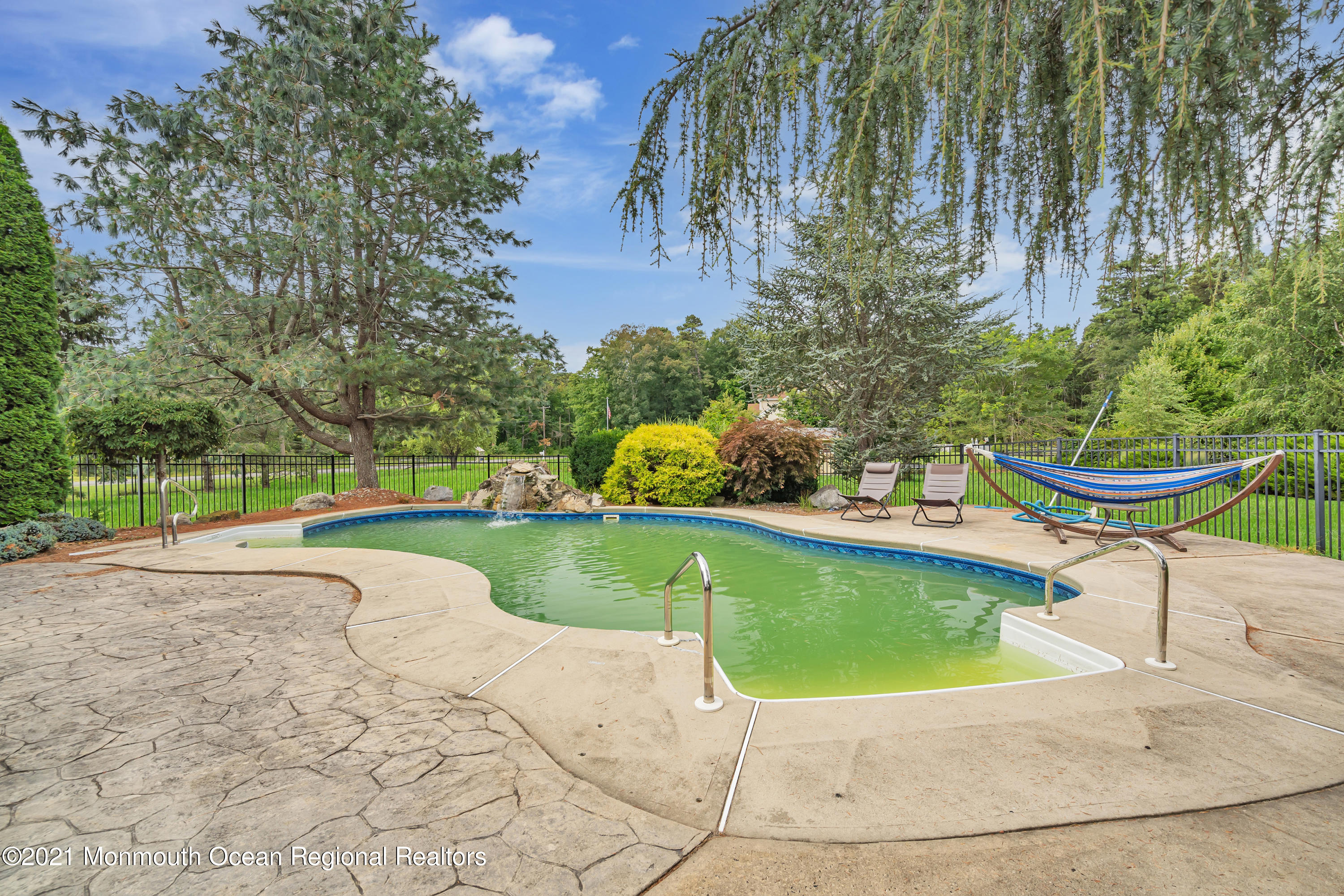 48 Goldfinch Road Jackson, NJ 08527 - Photo 74 of 91 12 (3)