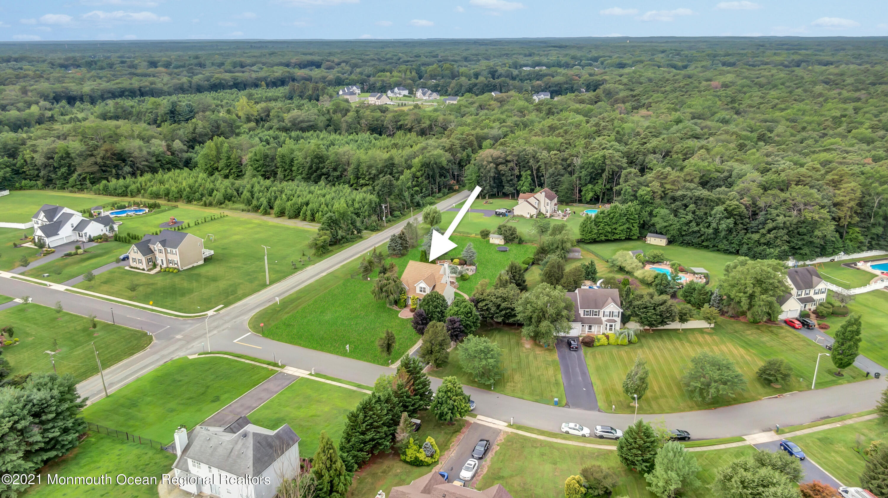 48 Goldfinch Road Jackson, NJ 08527 - Photo 9 of 91 1 drone (8)