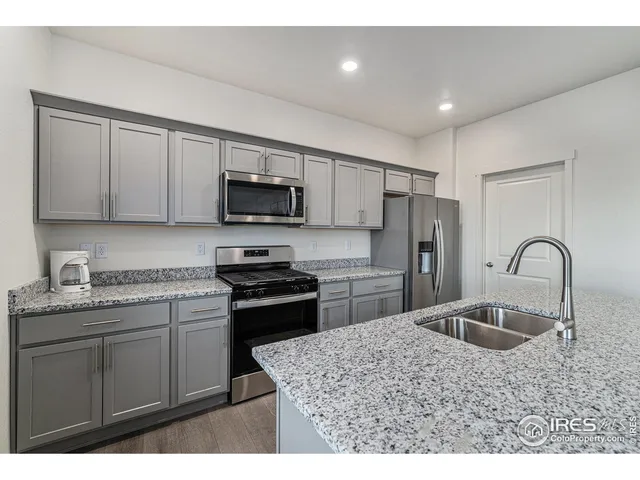 $525,000 | 439 Bluebird Road, Johnstown, CO 80534