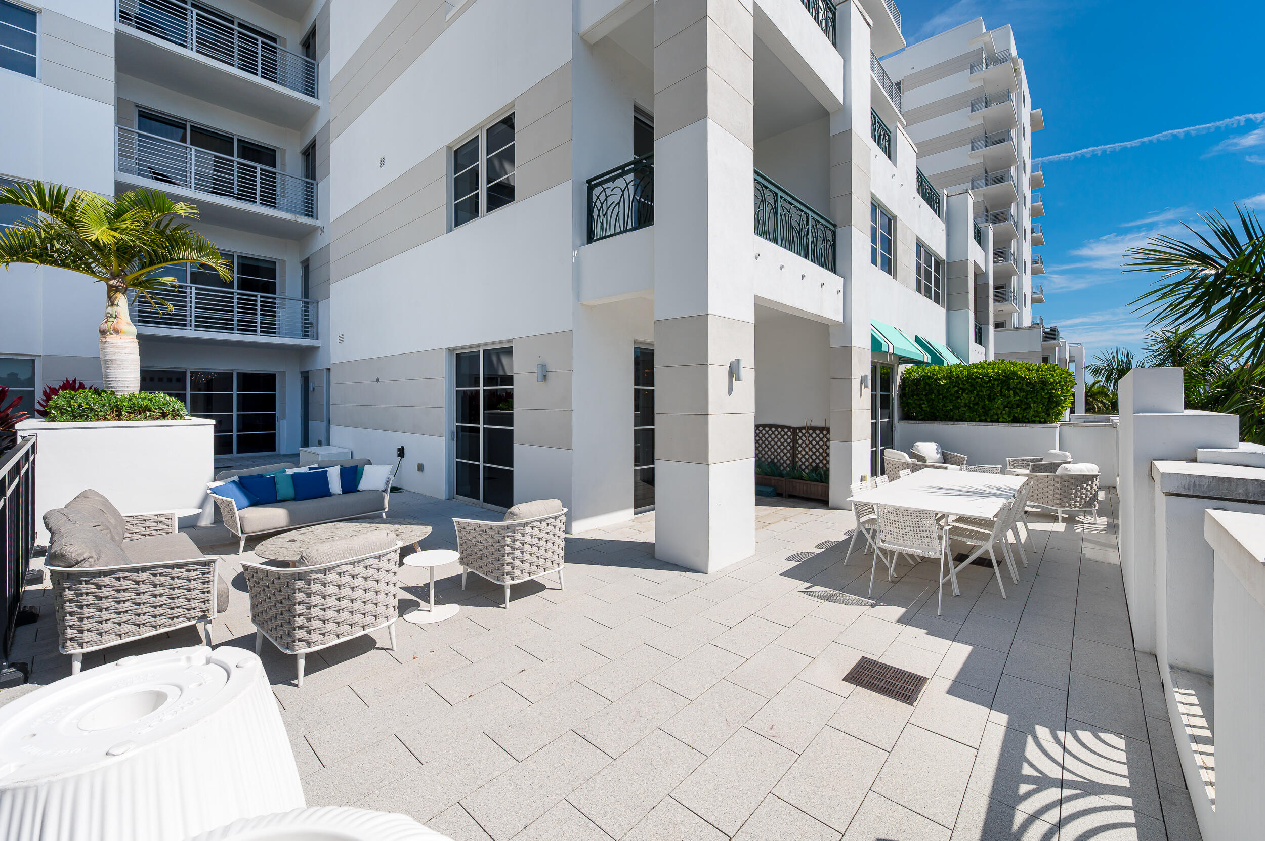 155 East Boca Raton Road, Unit 416 Boca Raton, FL 33432 - Photo 21 of 64 photo-15