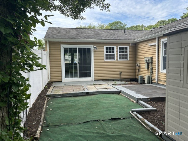 32 Meryl Court, Unit 32 Groton, CT 06340 - Photo 3 of 18