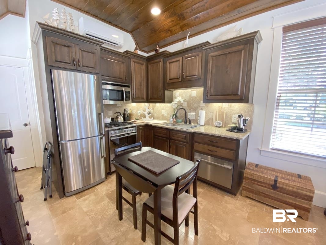 28888 Canal Road, Unit 51 Orange Beach, AL 36561 - Photo 2 of 20