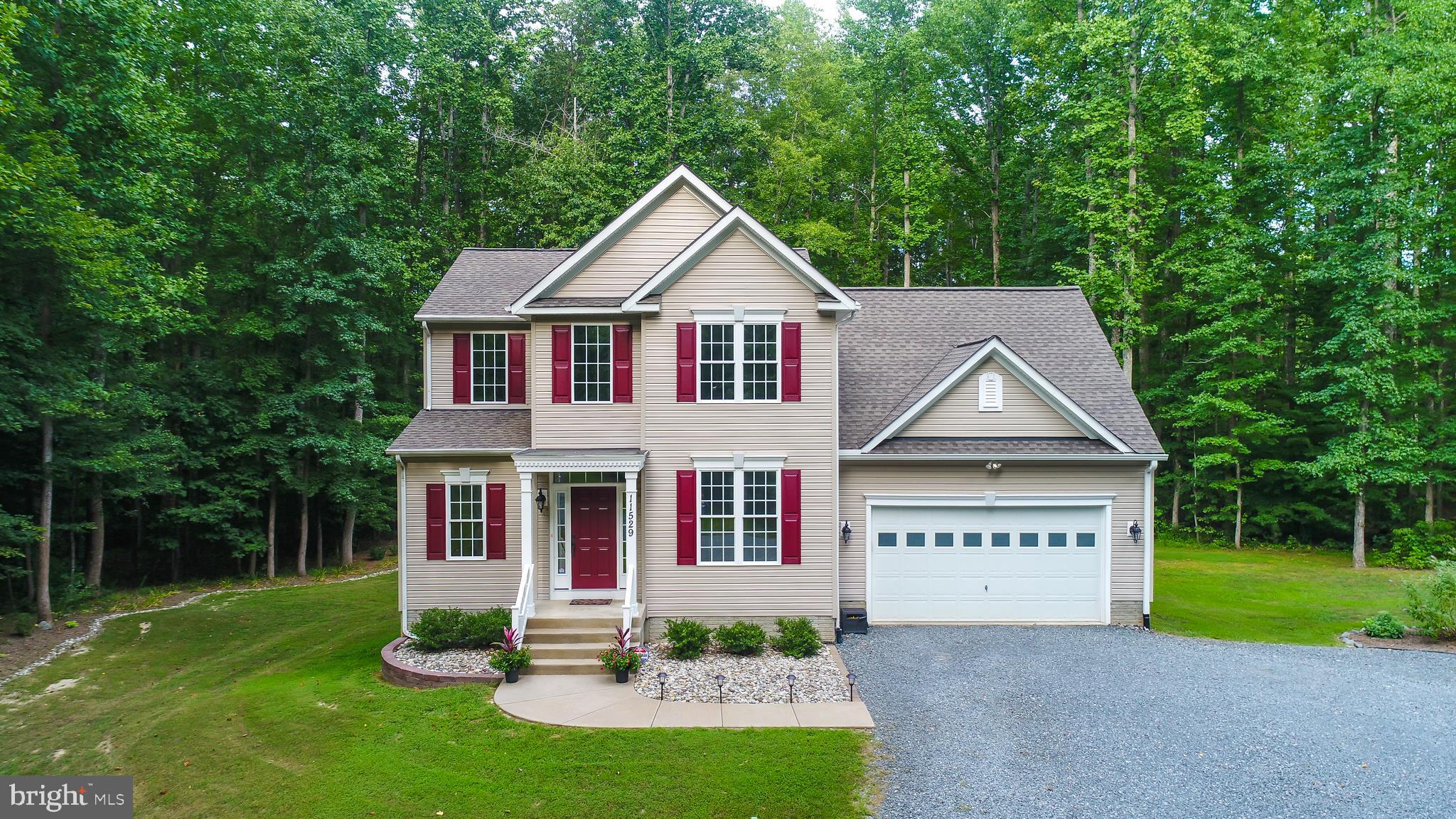 11529 Pine Hill Road King George, VA 22485 - Photo 3 of 63 Large 2 car garage