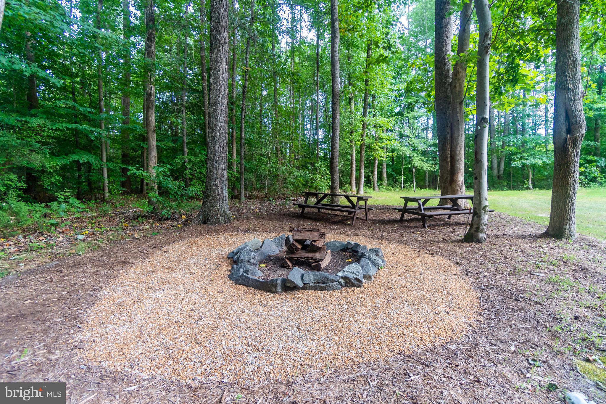 11529 Pine Hill Road King George, VA 22485 - Photo 50 of 63 Entertaining area