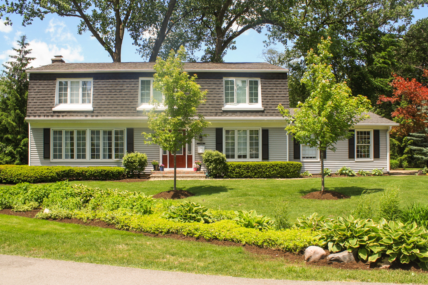 1 Juniper Road Rolling Meadows, IL 60008 - Photo 1 of 29 front view of a house with a yard