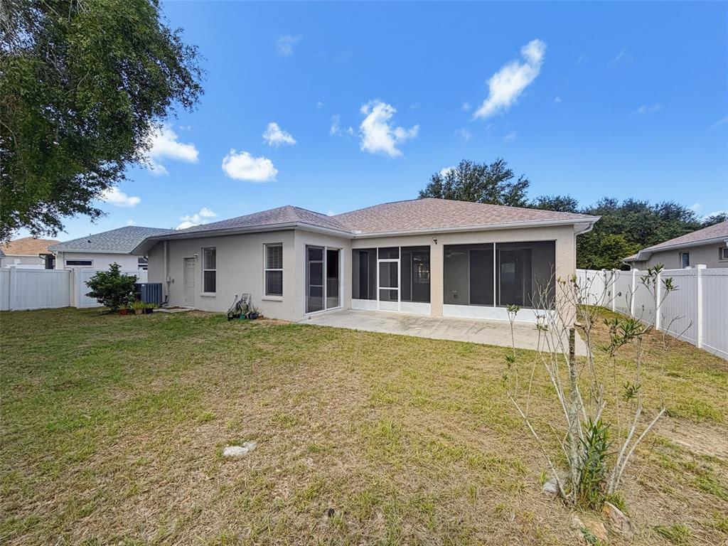 2021 Rutherford Drive Dover, FL 33527 - Photo 46 of 54