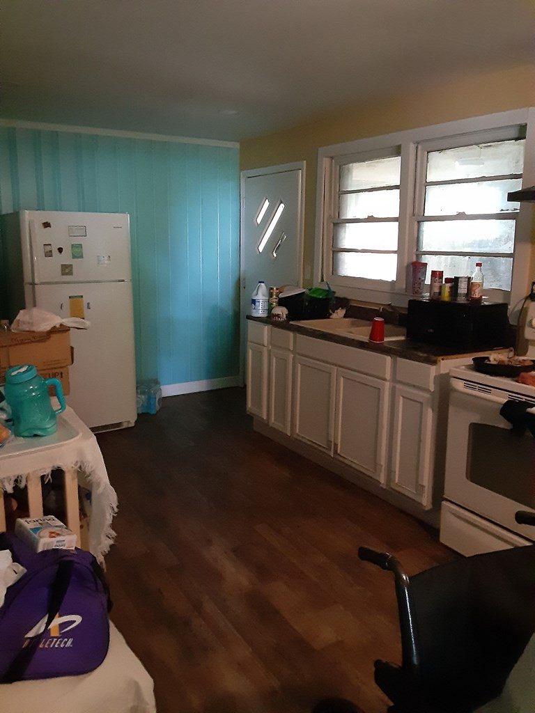 210 Murphy Street Sumter, SC 29150 - Photo 6 of 25 Gallery Image 6